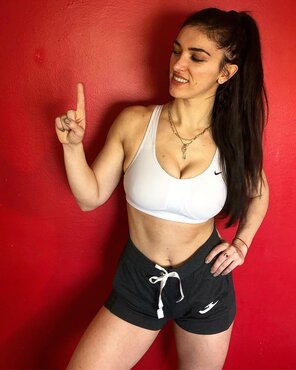 foto amadora Fit, Toned and Busty