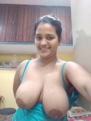 amateur-Foto desi-big-natural-boobs-pics-27