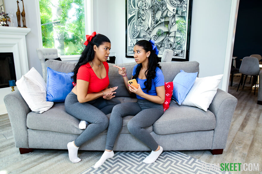 stepsiblings_ameena_green_and_maya_farrell_052