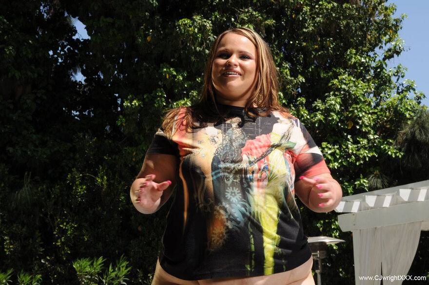 VictoriaSecretPool_289