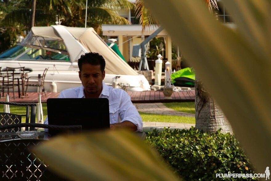 2748pp_Amerie_Thomas_377