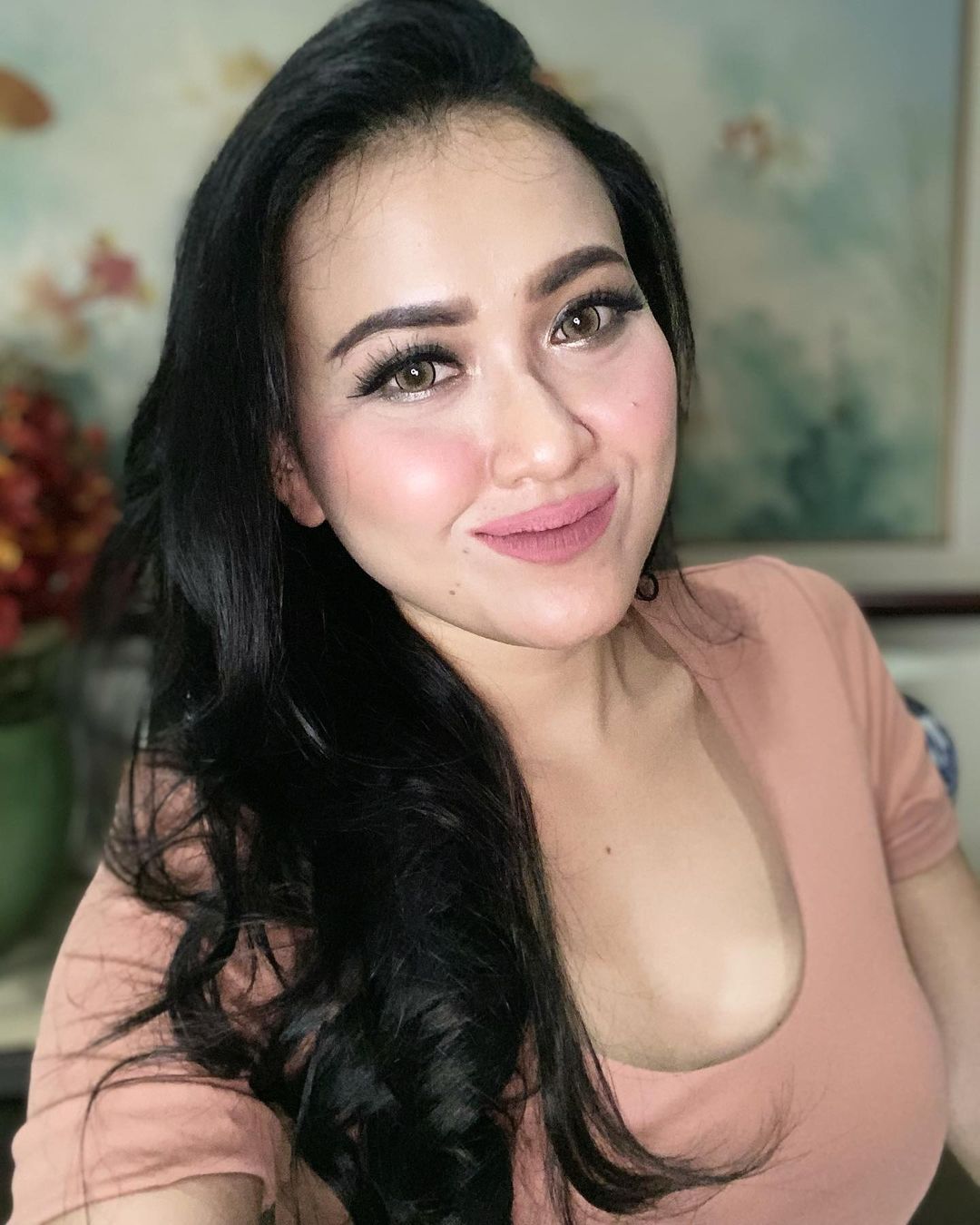 amateur photo p_meggydiazworld1