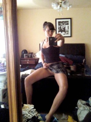 zdjęcie amatorskie amateur girl who likes to spread her legs
