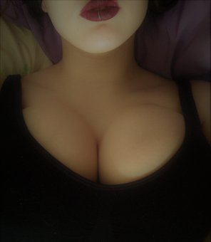 foto amateur You know what cleavage is? [OC]