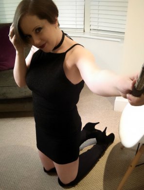 amateur-Foto Kneeling in thigh highs