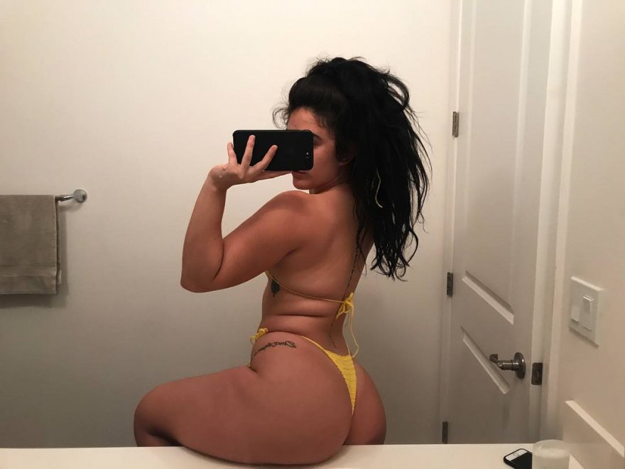 Butt Selfie nude