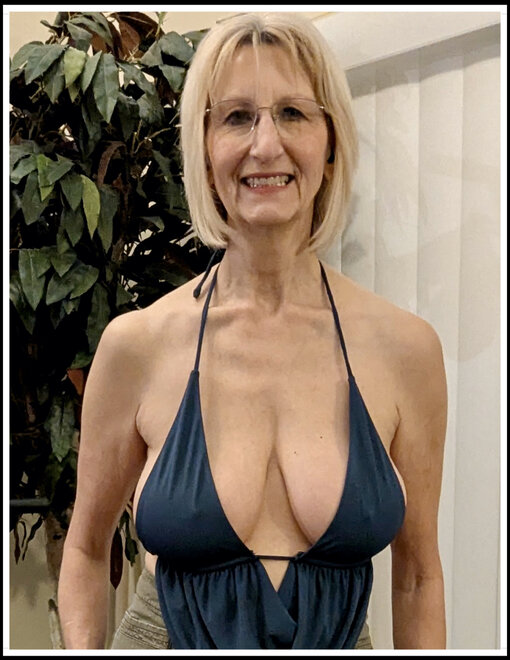 ‎Exposed V3.‎4 nude