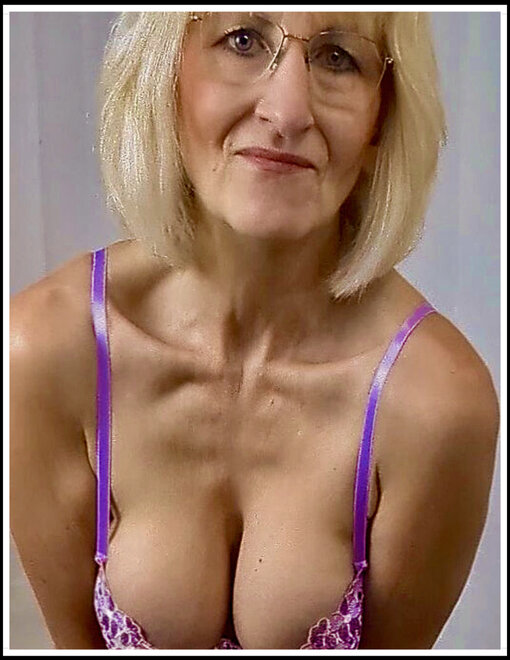 ‎Exposed V3.‎66 nude