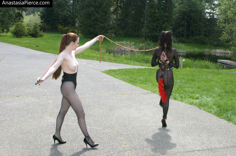 amateur photo PonyGirl025