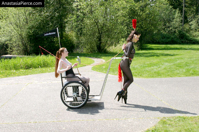 amateur photo PonyGirl097