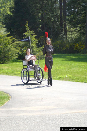 amateur photo PonyGirl228