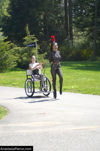 amateur photo PonyGirl229