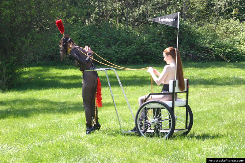 amateur photo PonyGirl239