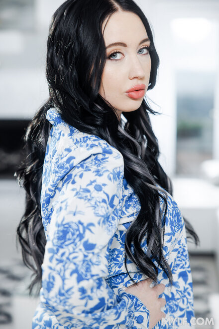 momdrips_naomi_ryder_008