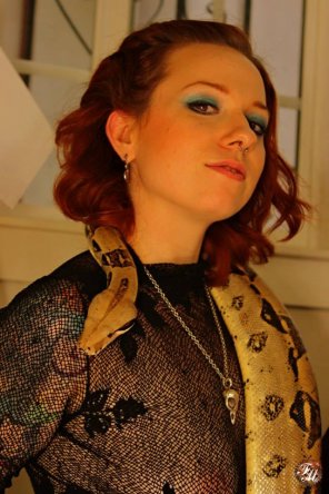 photo amateur redhead with snake