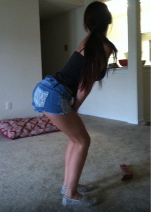 amateur pic Shorts and toms <3