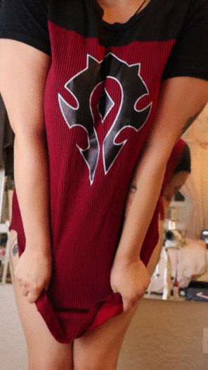 amateur pic Swear your loyalty to the Horde, do it for the booty