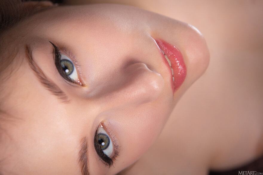 MetArt_Wing-Tip_Katty-Muss_superior_0048