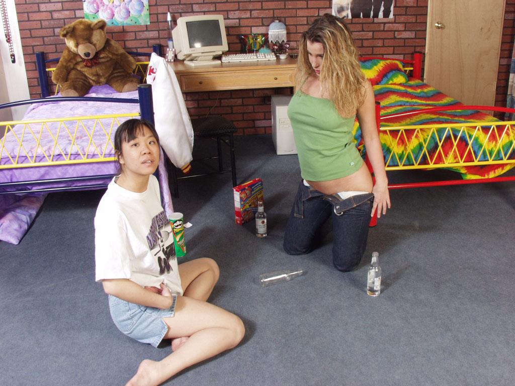 amateur photo 2gb106