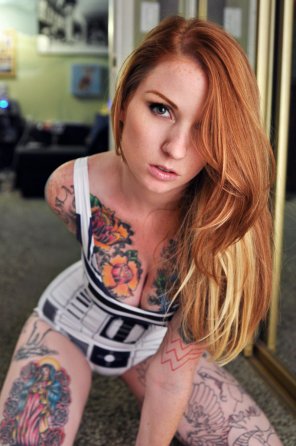 amateur pic Redhead with Tats
