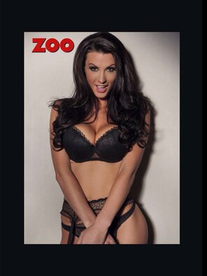 amateur photo ZOO UK - Special Edition The Girls of ZOO 2013-106