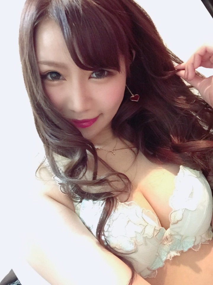 amateur photo Alice-33