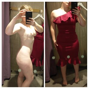 foto amatoriale An on/off [f]or you all as requested, apologies for the horrendous fitting room lighting
