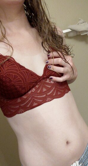 amateur-Foto Feeling cute in my new bra ðŸ’ž
