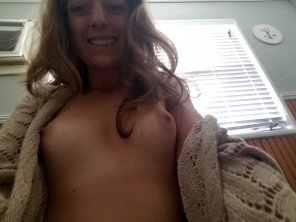 photo amateur I'm most con[f]ident on top.