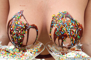 amateur photo ALISON TYLER PIC111