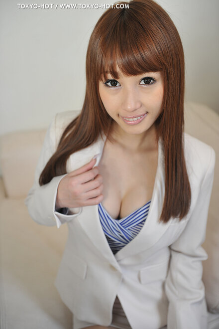 Tiara Ayase-100 nude