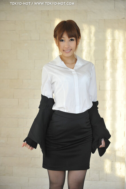 Tiara Ayase-272 nude