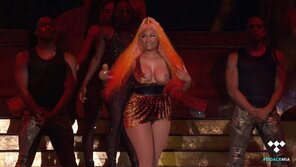 foto amatoriale 01-Nicki-Minaj-Tits-Slip-Boobs-Oops