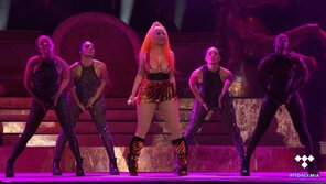 foto amadora 16-Nicki-Minaj-Tits-Slip-Boobs-Oops