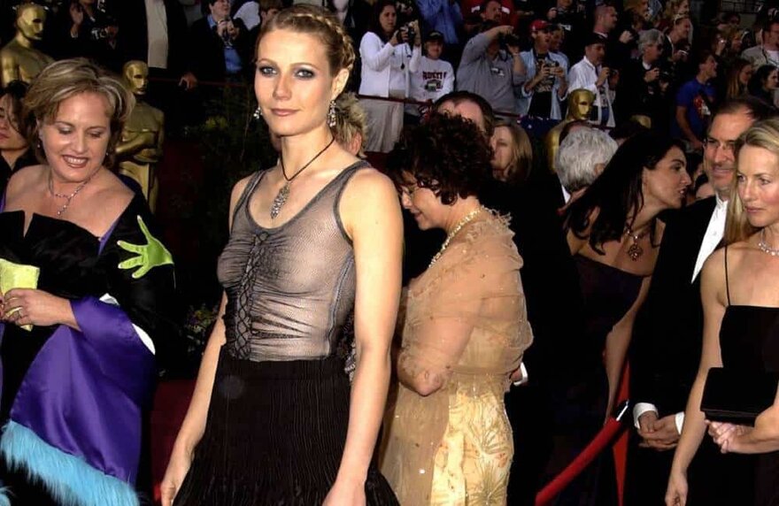 Article-Image-RedCarpetFails-Gwyneth-Paltrow-2
