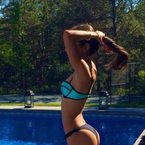 amateur pic The Selter