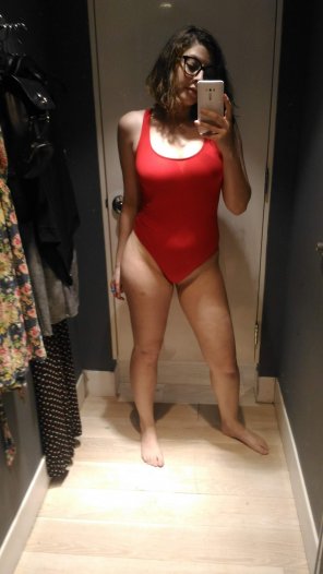 foto amatoriale Maybe I should make a lifeguard cosplay with this