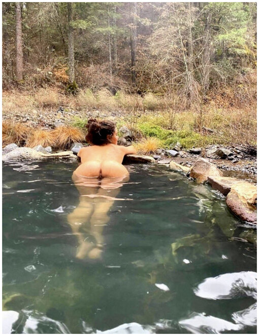 ‎Boobs & Booty V2.‎81