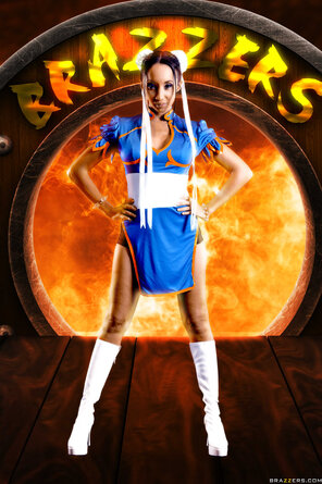 Vampy Katsuni – Chun-Li – 166 pics