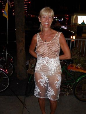 zdjęcie amatorskie Swinger Party Dress Code 36 white
