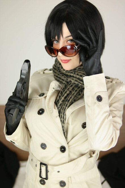 Meryl_Sama_Ada_Wong_2