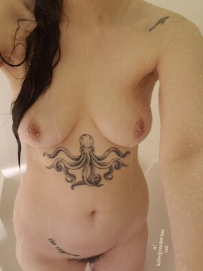 foto amateur I wanted to bring you in the shower with me