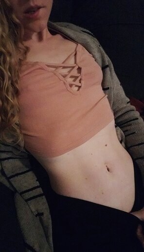amateur pic [F]eeling listless, so here's a quick selfie.