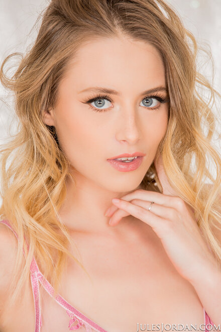 kyler_quinn_jules_jordan_com_31