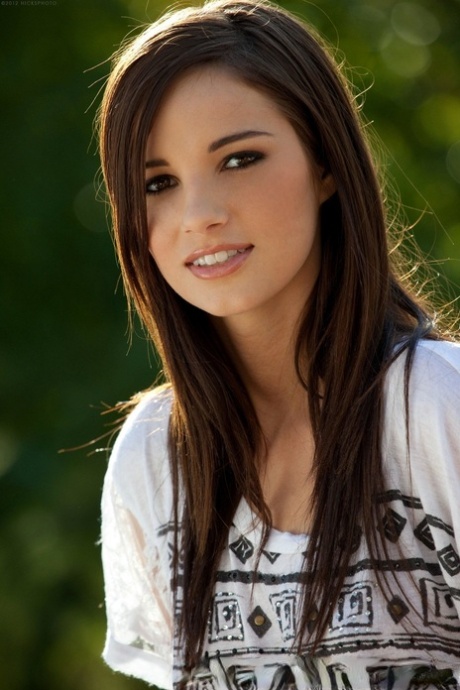 amateur photo 68222800_001_ddb2