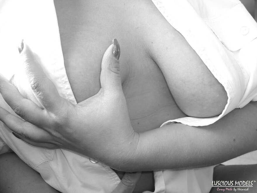 Meile 20070728-00099 nude