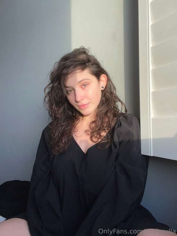 amateur photo 1000162590