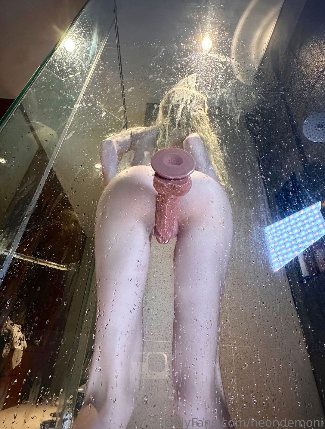 amateur photo Screenshot_20250628_185206_com.android.chrome