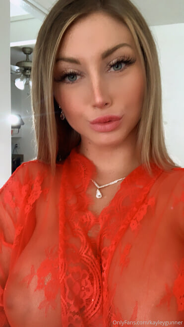 @RisqueMega (129) nude