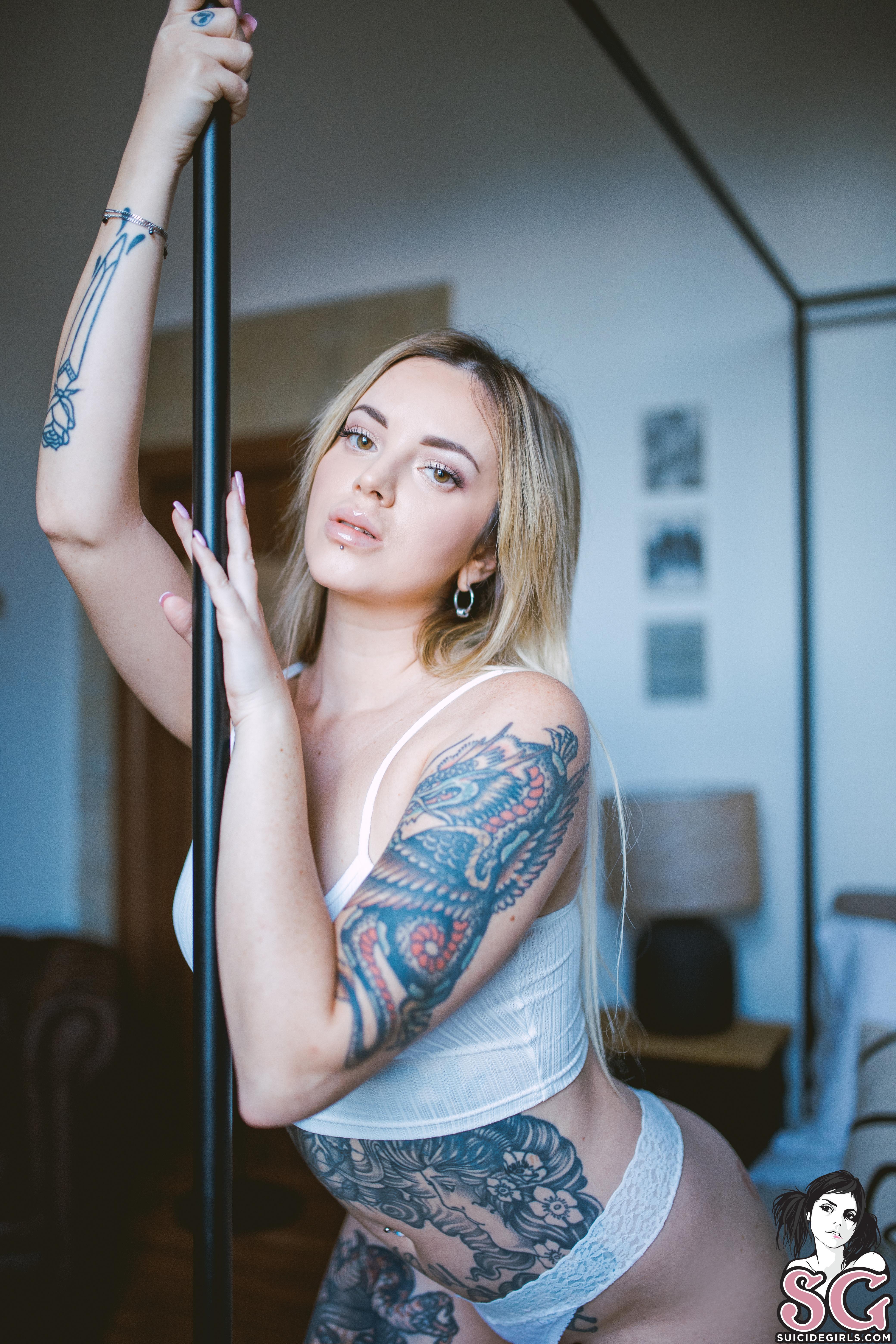 amateur photo 1000160316